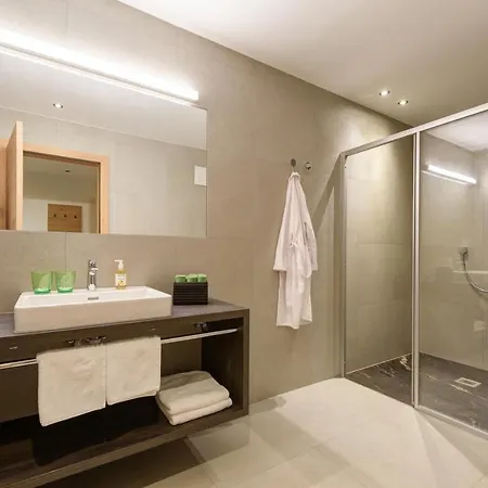 Haus St Anton - In Out Apartment *