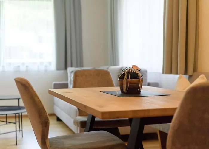 Haus St Anton - In Out شقة سانكت أنتون ام ارلبرغ