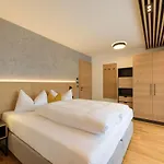 Haus St Anton Incl Gratis Premium Summercard * Sankt Anton am Arlberg